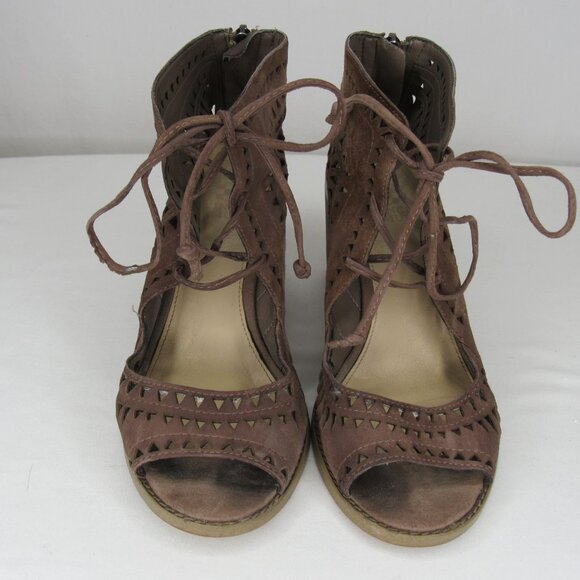 Vince Camuto Tan Suede Leather TARITA Sandal Cut Out Stacked Heel Women's 5.5 - Picture 2 of 10